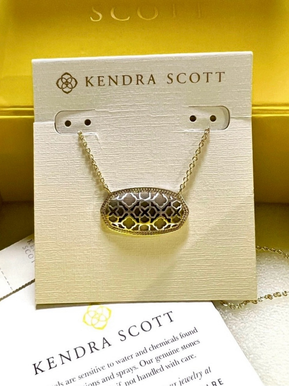 NWT Kendra Scott Dollie Necklace Rare & Retired Yellow Gold & Silver SO PERFECT!